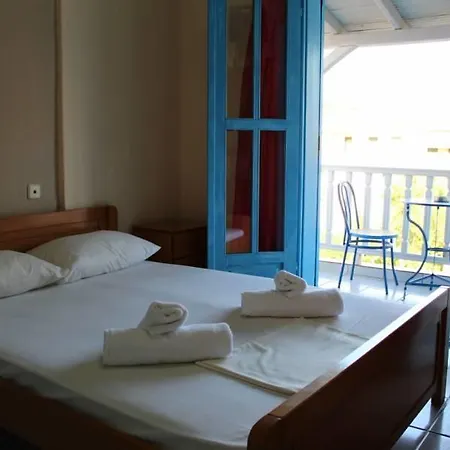 Flora Bed & Breakfast