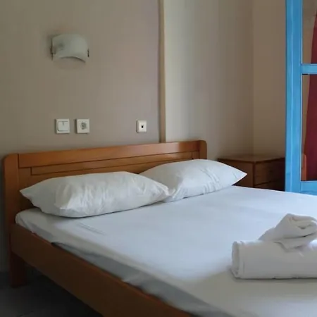Bed & Breakfast Flora Porto Koufo