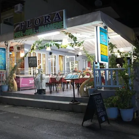 Flora *