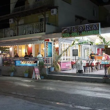 Flora Bed & Breakfast
